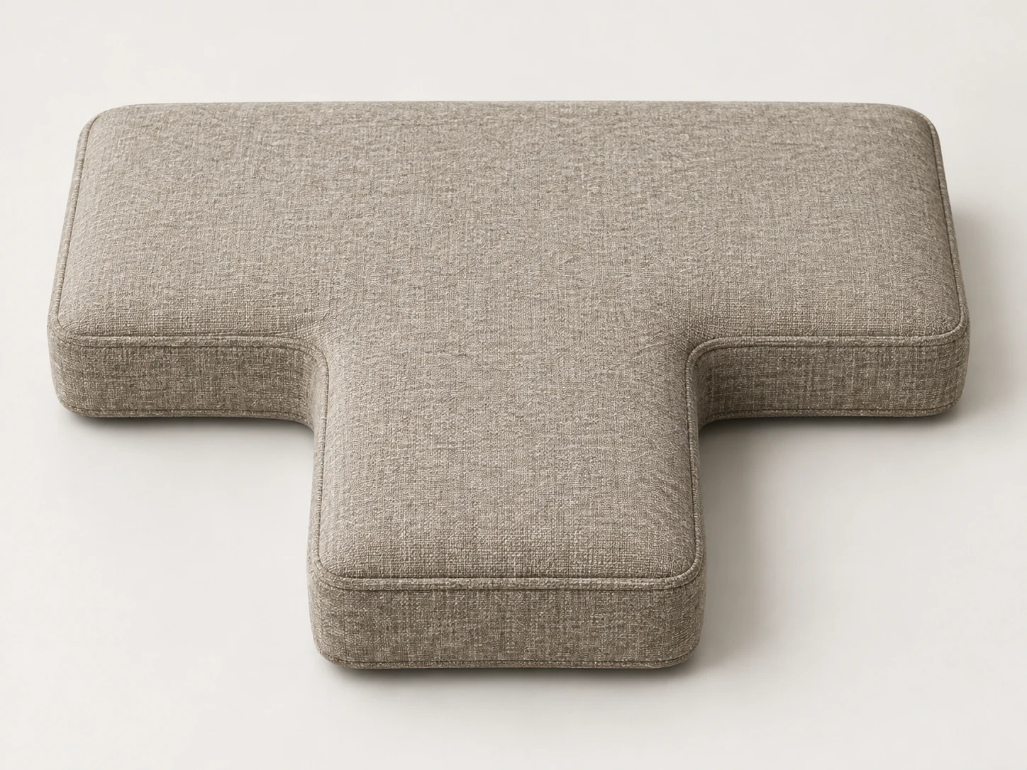 T-shaped seat cushion shape for a chair with a projecting front